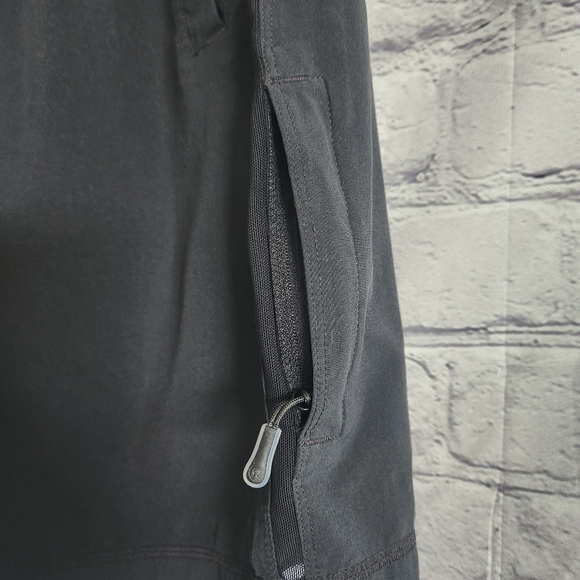 Lululemon Men's Short - Picture 3 of 6